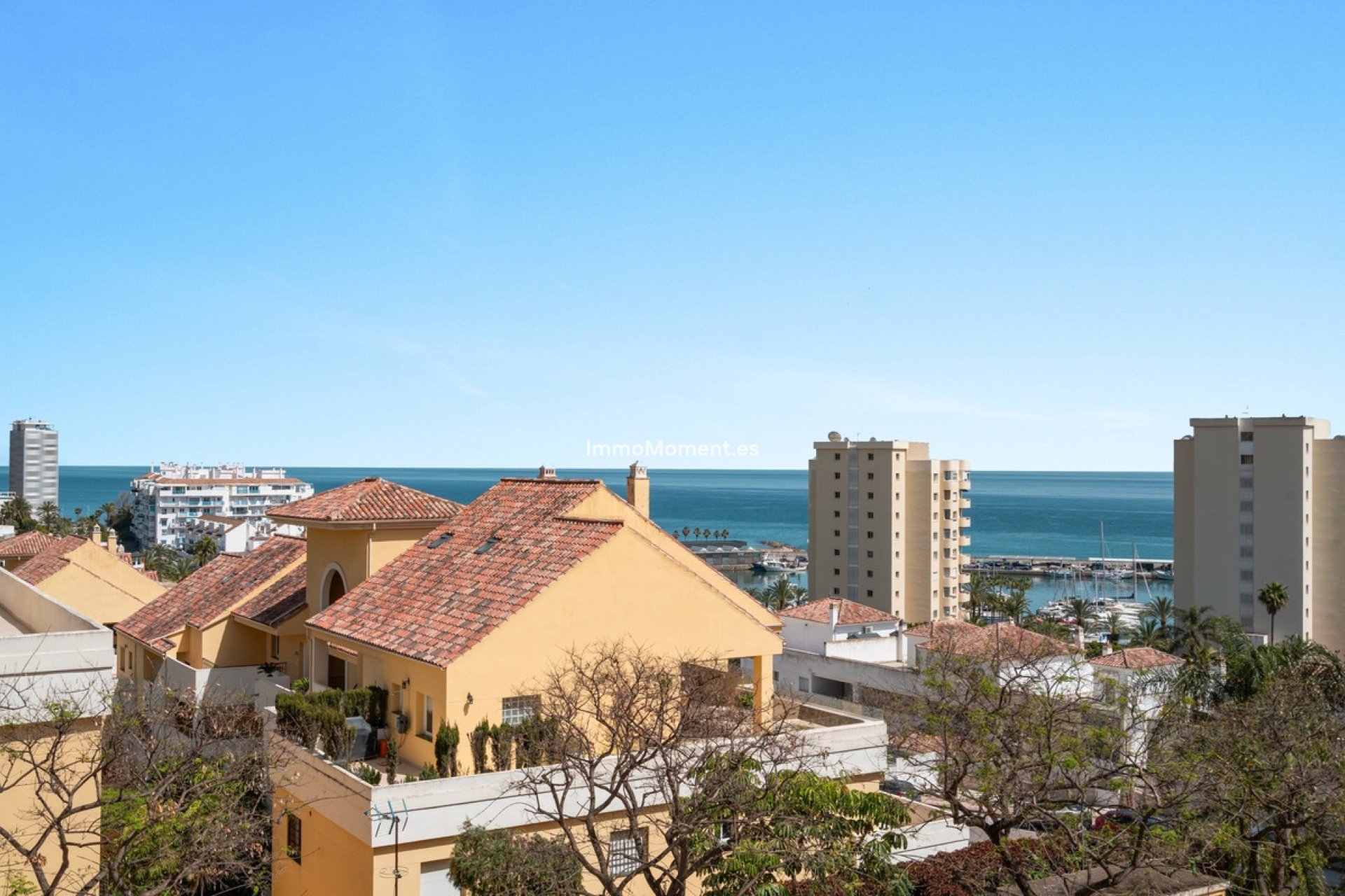 Resale - Apartment - Estepona - Estepona Centro