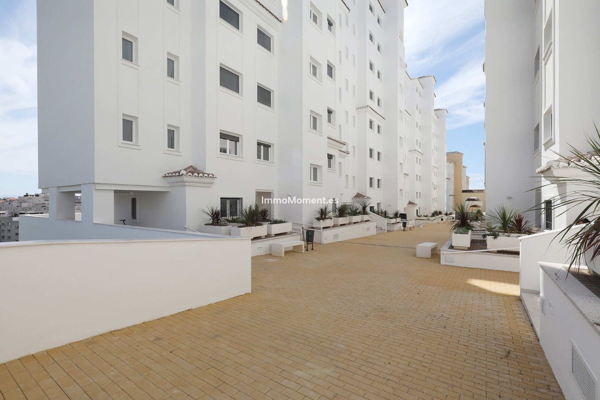 Resale - Apartment - Estepona - Estepona Centro