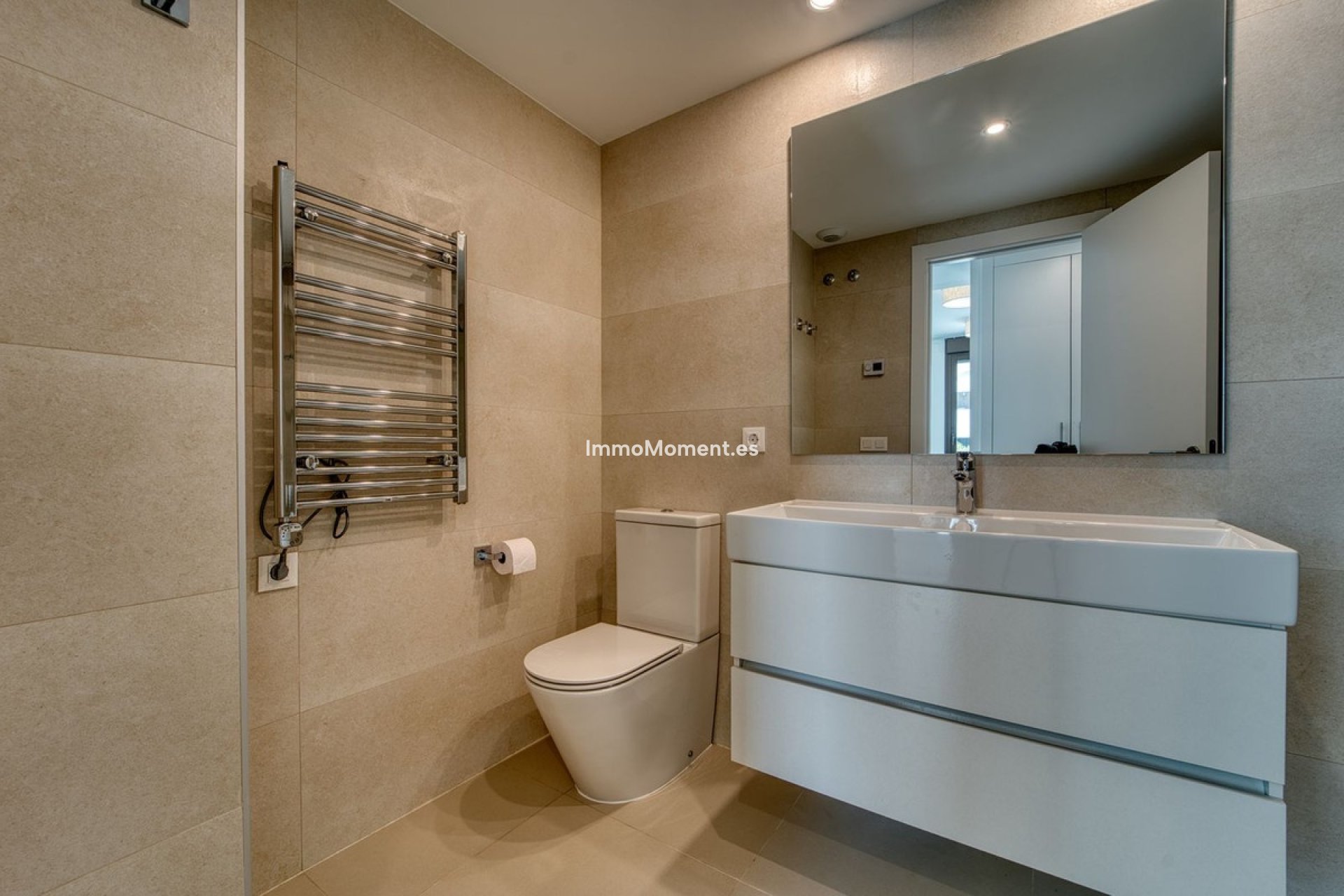 Resale - Apartment - Estepona - Estepona Centro