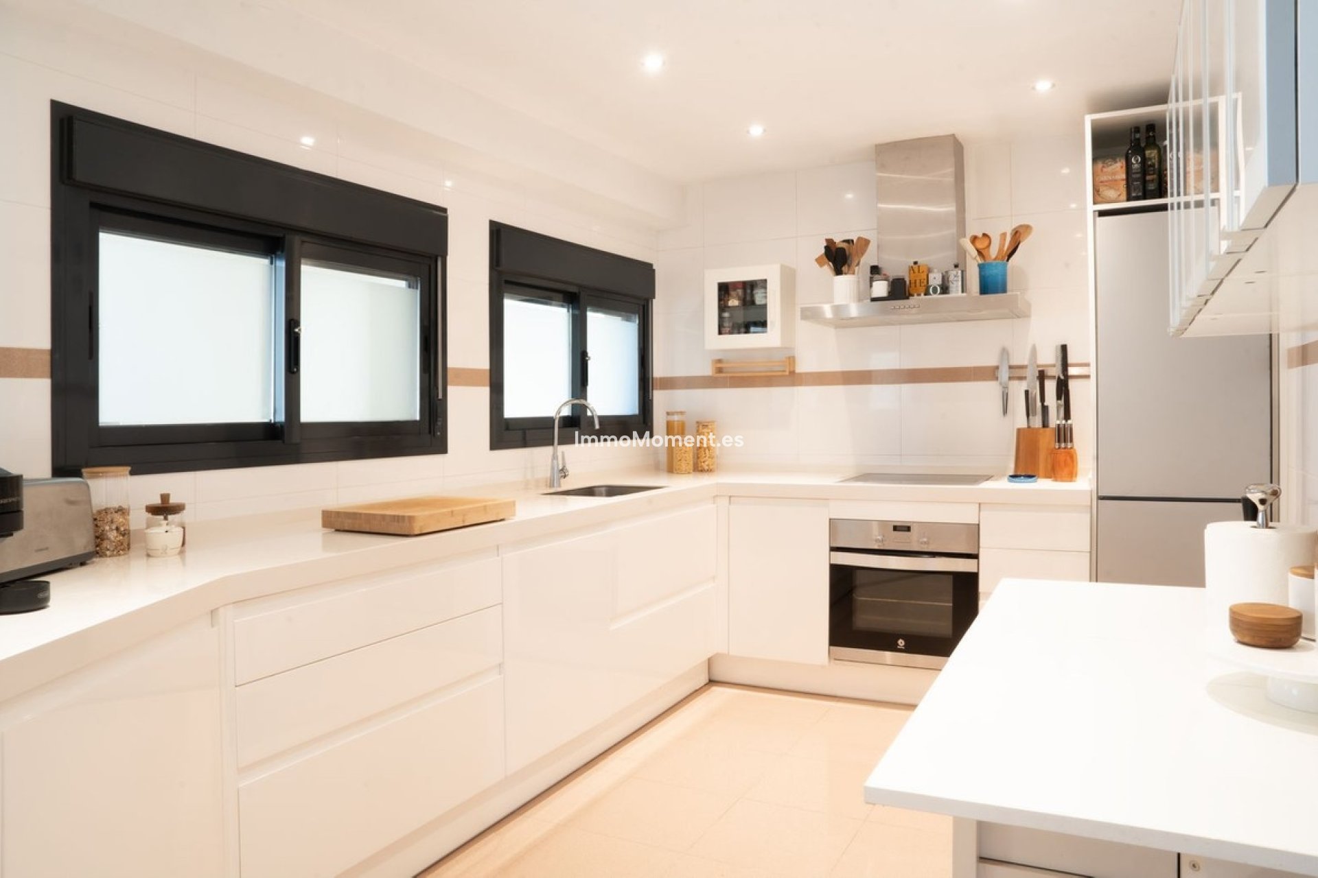 Resale - Apartment - Estepona - Estepona Centro