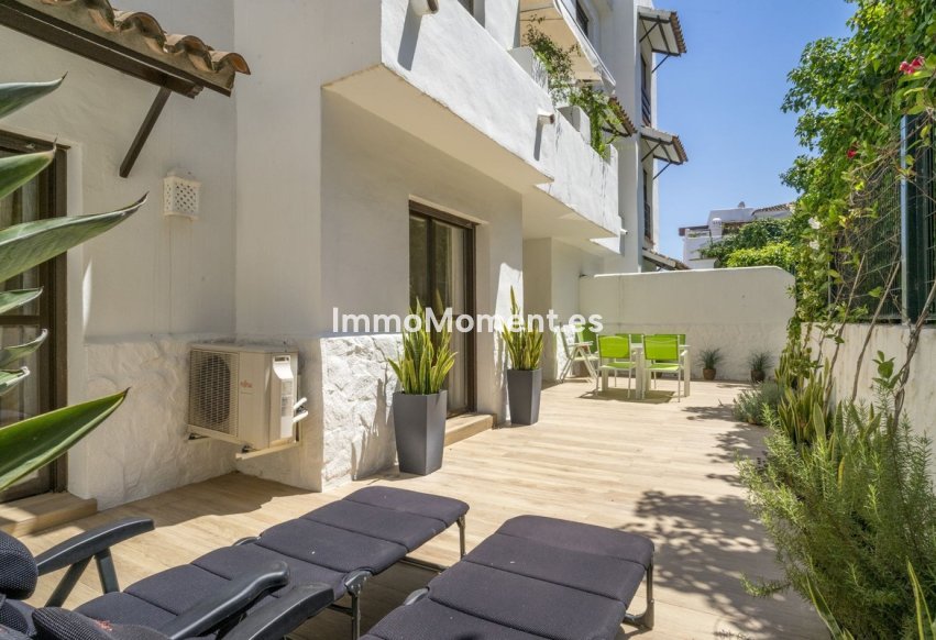 Resale - Apartment - Estepona - Estepona Centro