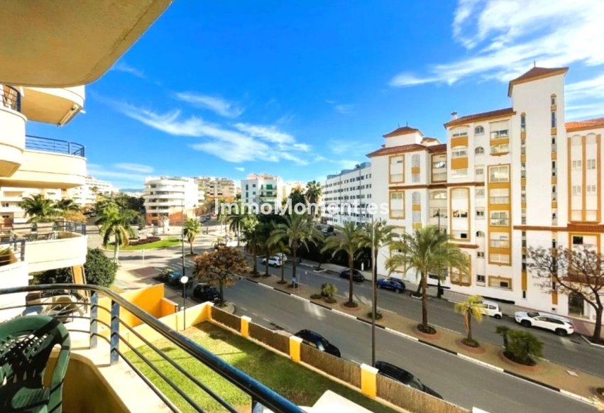 Resale - Apartment - Estepona - Estepona Centro