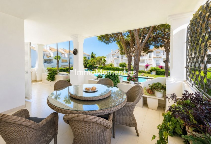 Resale - Apartment - Estepona - Estepona Centro