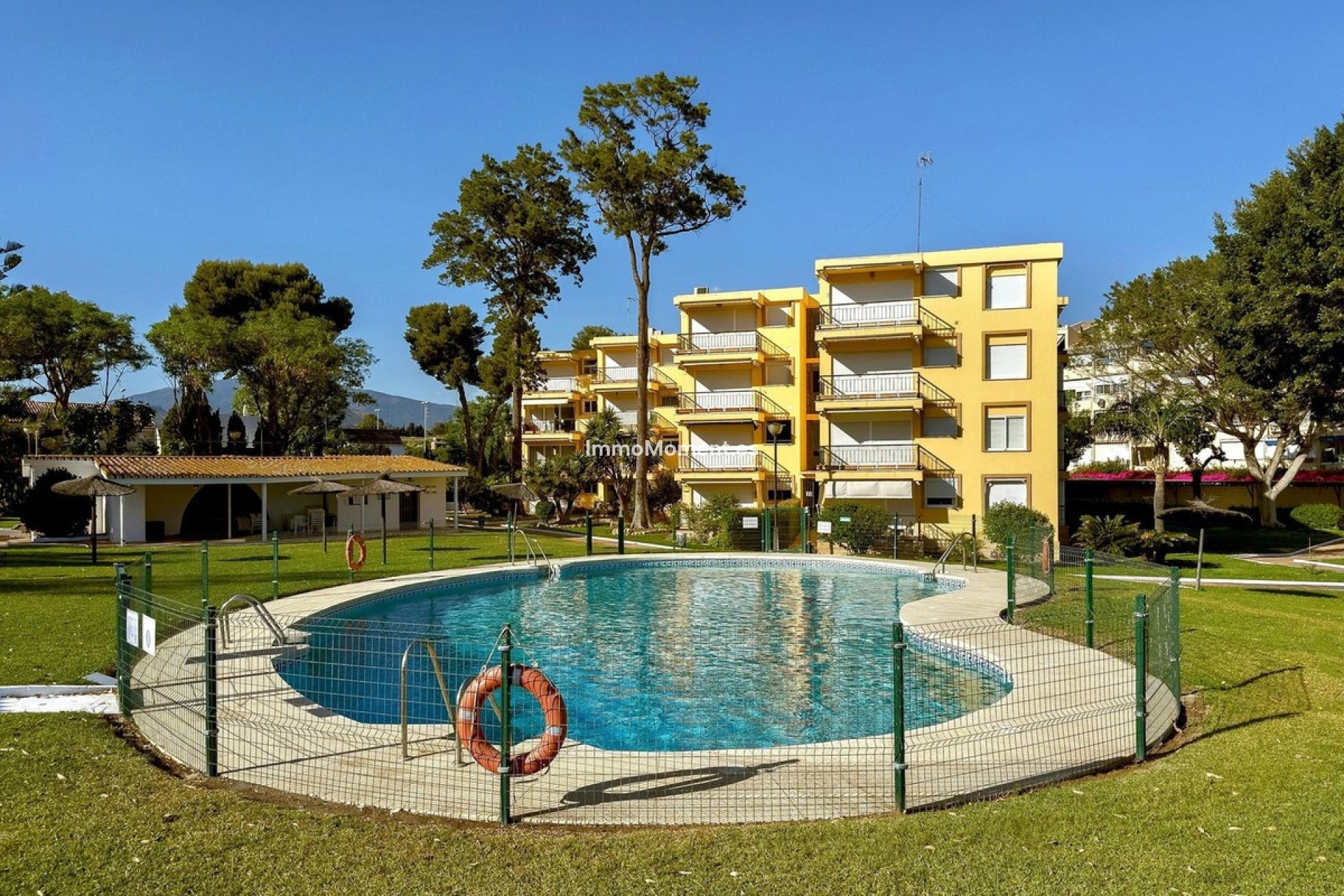 Resale - Apartment - Estepona - Estepona Centro