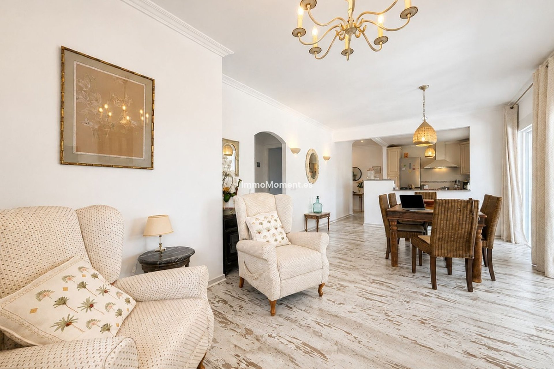 Resale - Apartment - Estepona - Estepona Centro