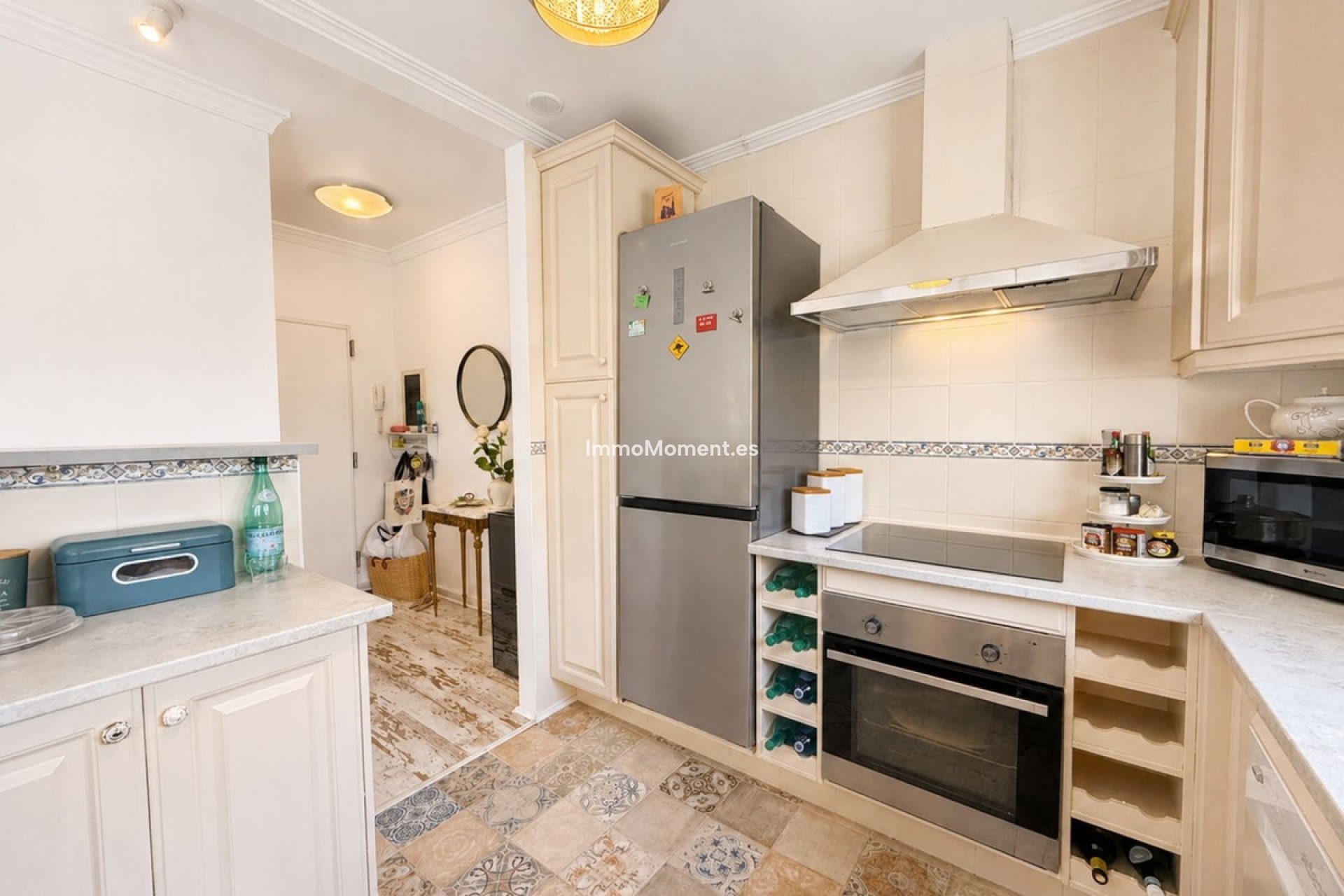 Resale - Apartment - Estepona - Estepona Centro