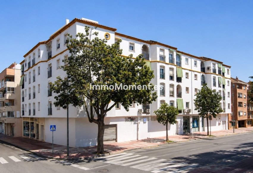Resale - Apartment - Estepona - Estepona Centro