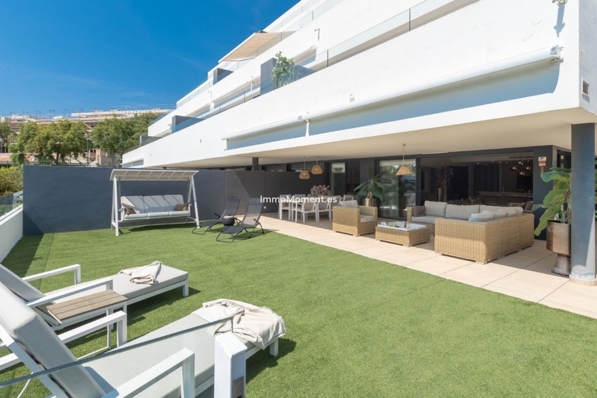 Resale - Apartment - Estepona - Estepona Centro