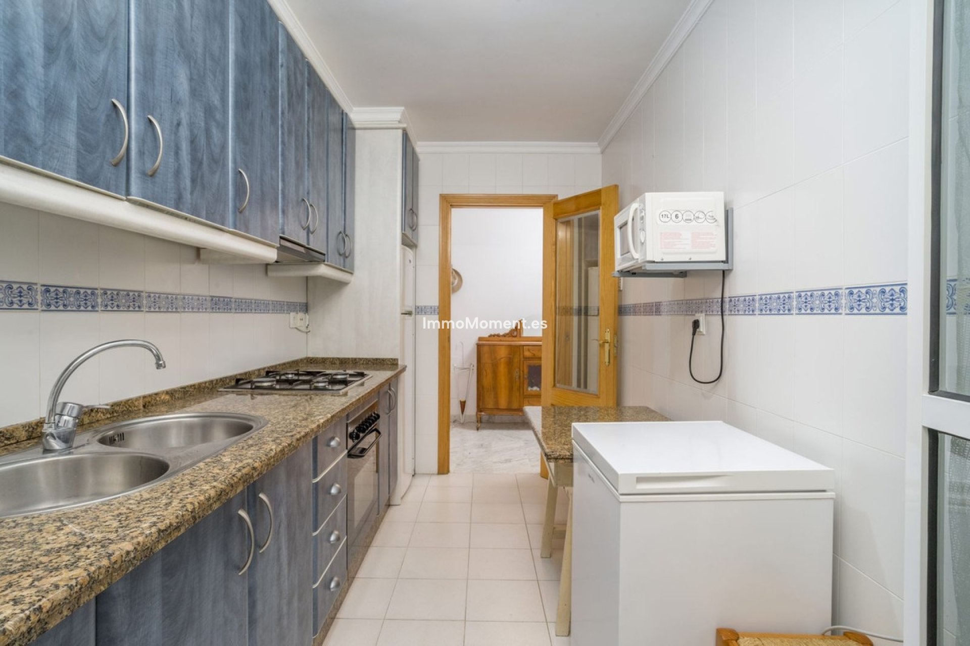 Resale - Apartment - Estepona - Estepona Centro