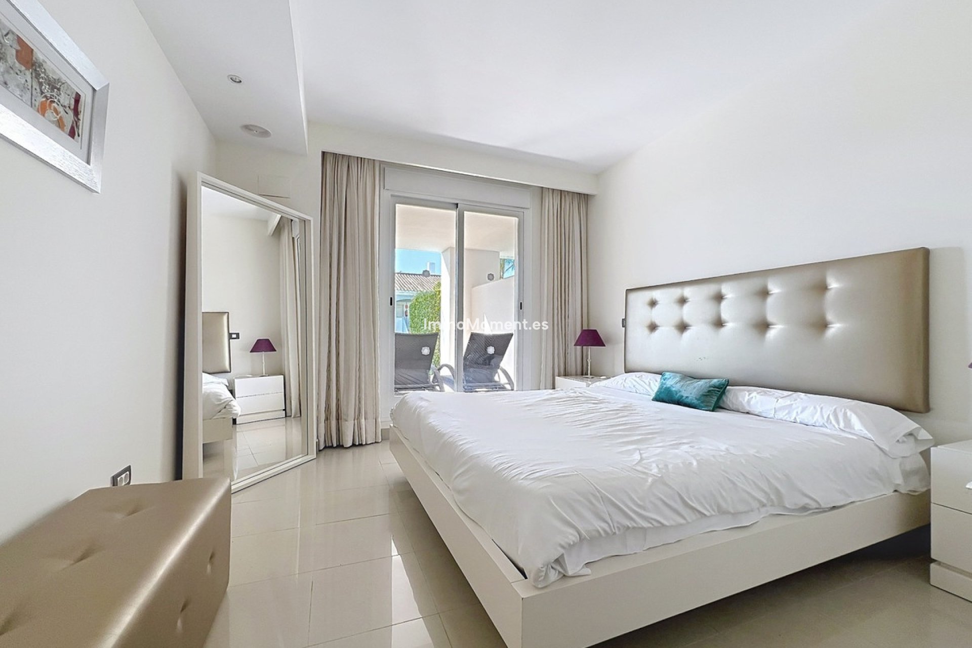 Resale - Apartment - Estepona - Estepona Centro