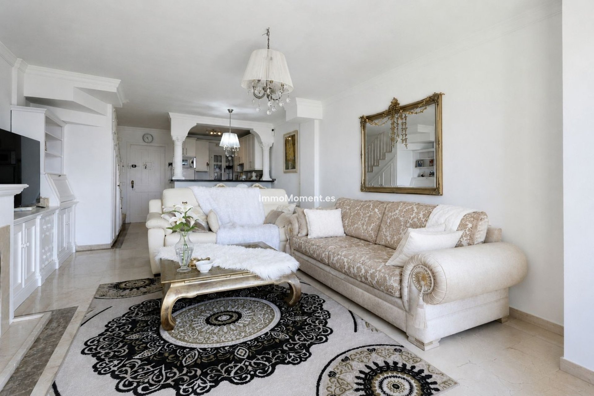 Resale - Apartment - Estepona - Estepona Centro