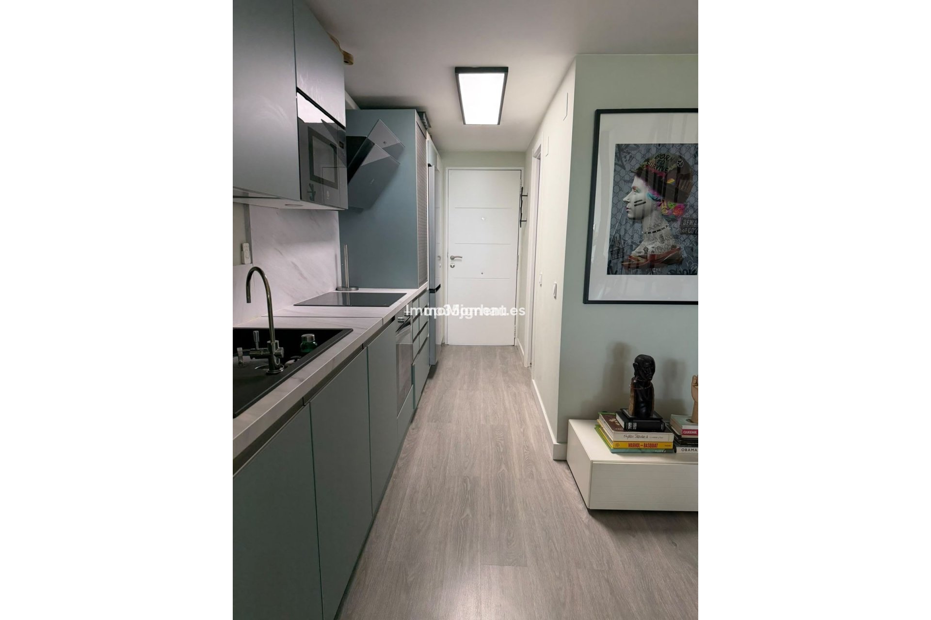 Resale - Apartment - Estepona - Estepona Centro