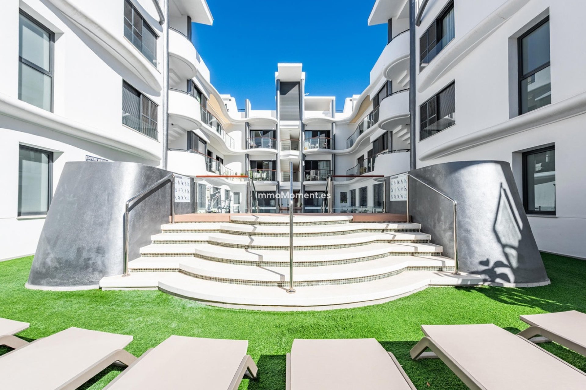 Resale - Apartment - Estepona - Estepona Centro