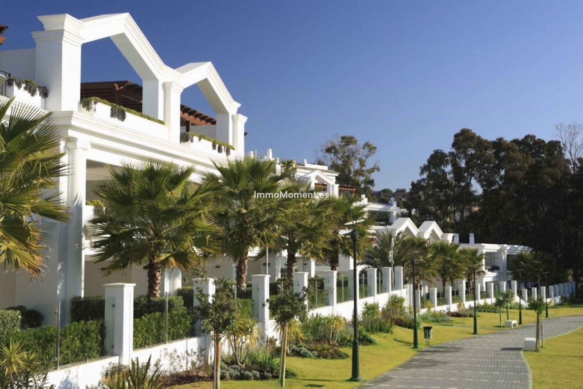 Resale - Apartment - Estepona - Estepona Centro