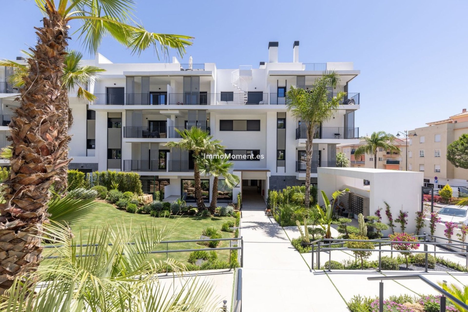 Resale - Apartment - Estepona - Estepona Centro
