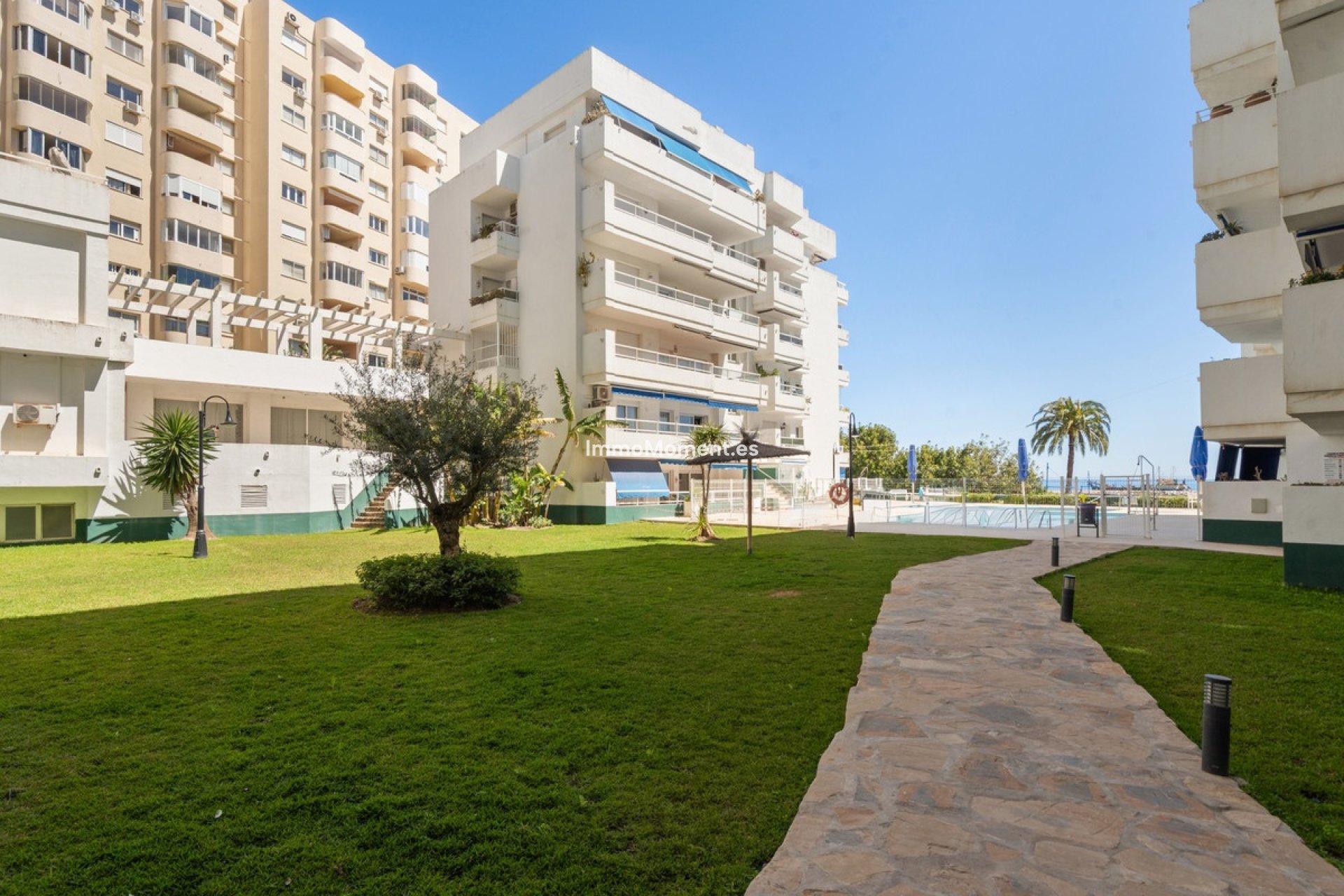 Resale - Apartment - Estepona - Estepona Centro