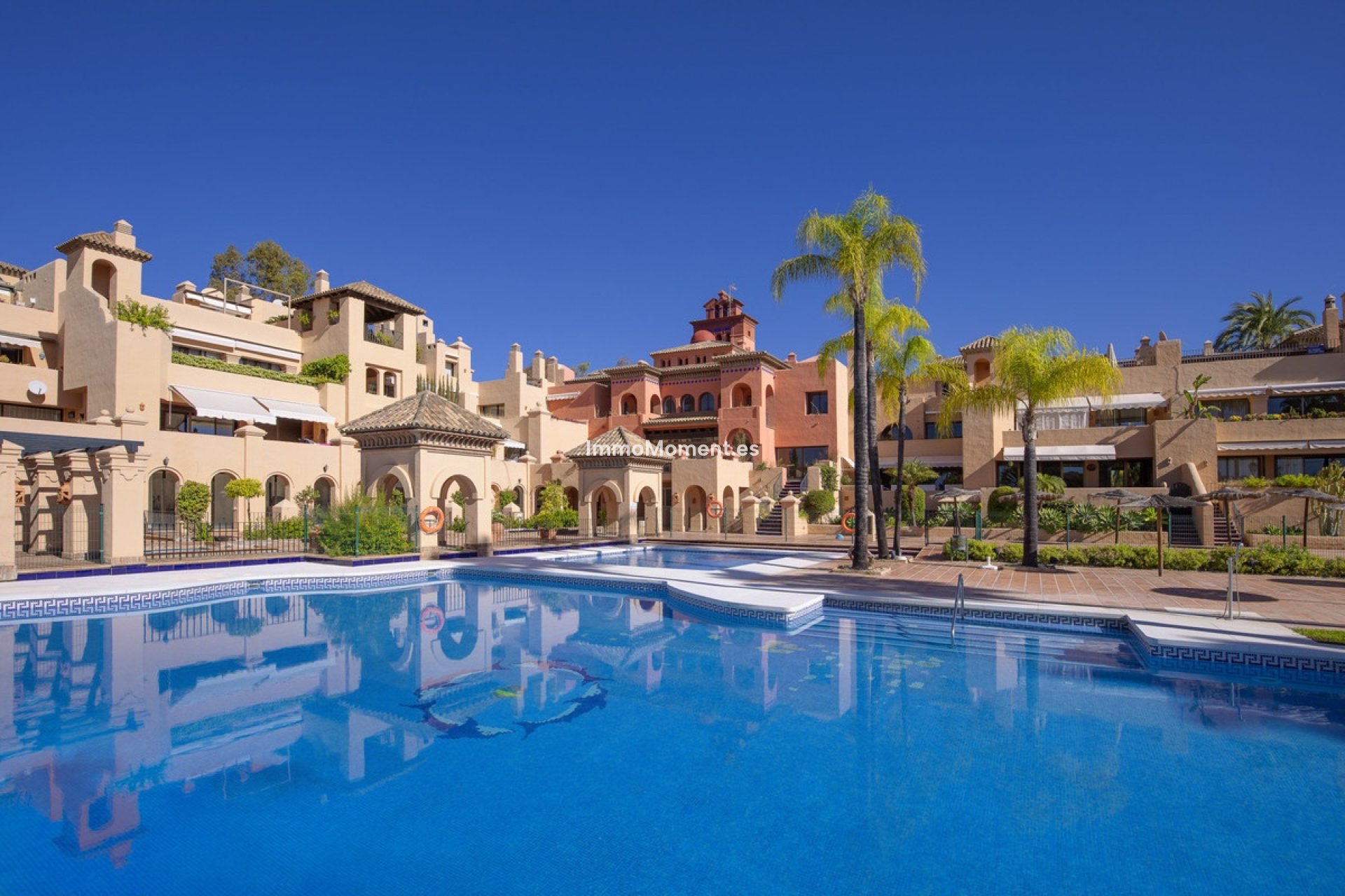 Resale - Apartment - Estepona - Estepona Centro
