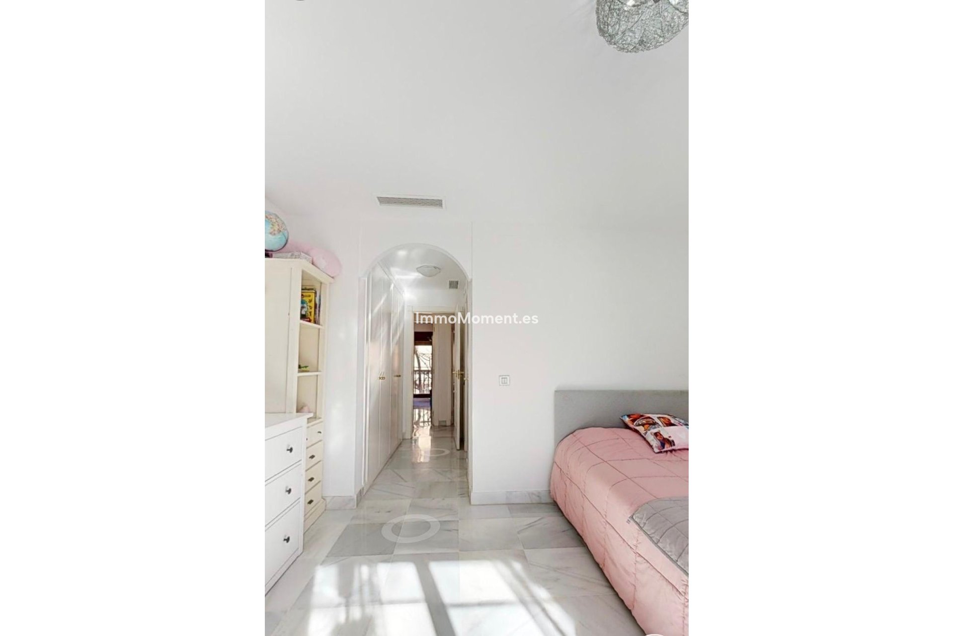 Resale - Apartment - Estepona - Hacienda del Sol