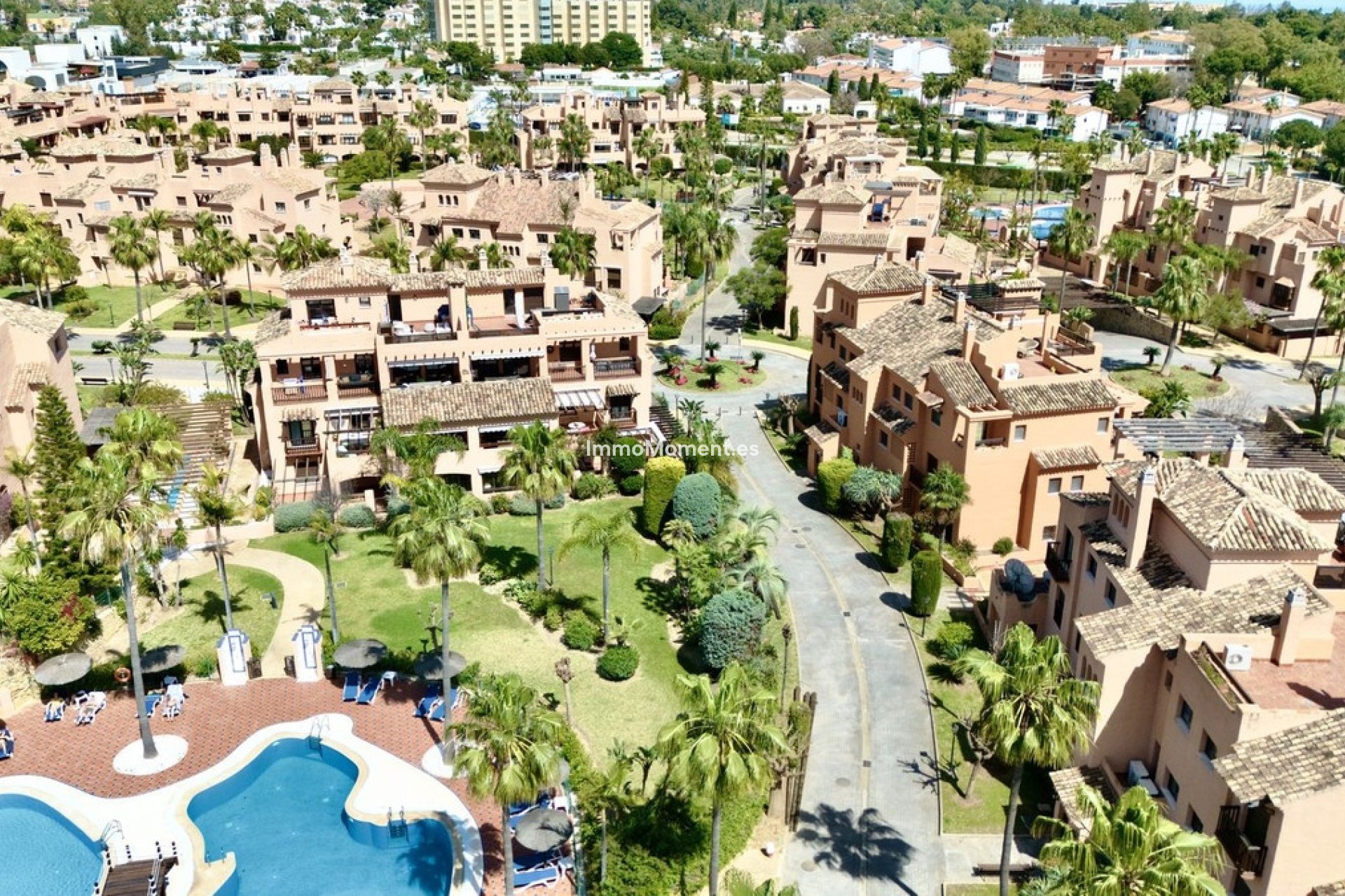 Resale - Apartment - Estepona - Hacienda del Sol