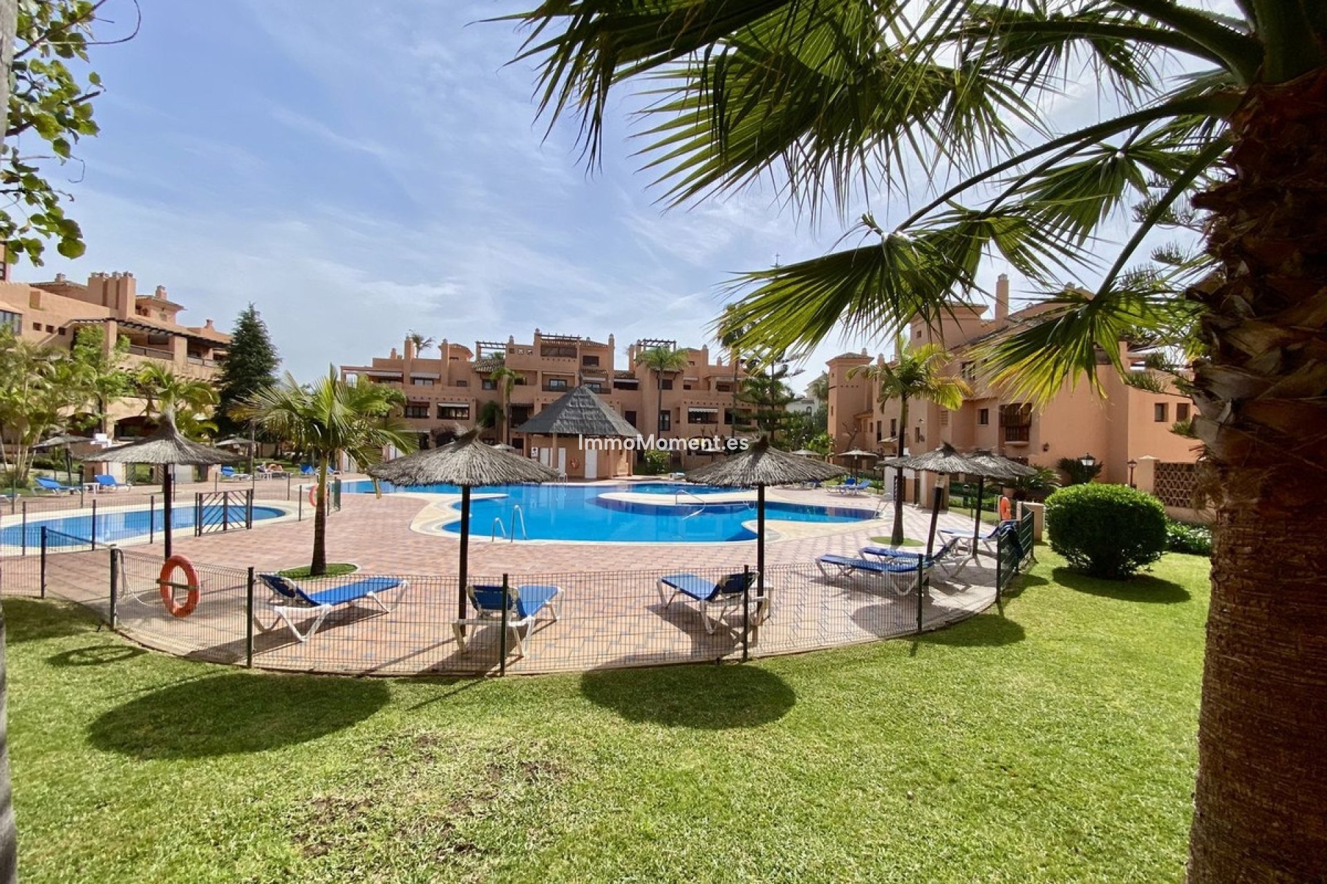 Resale - Apartment - Estepona - Hacienda del Sol