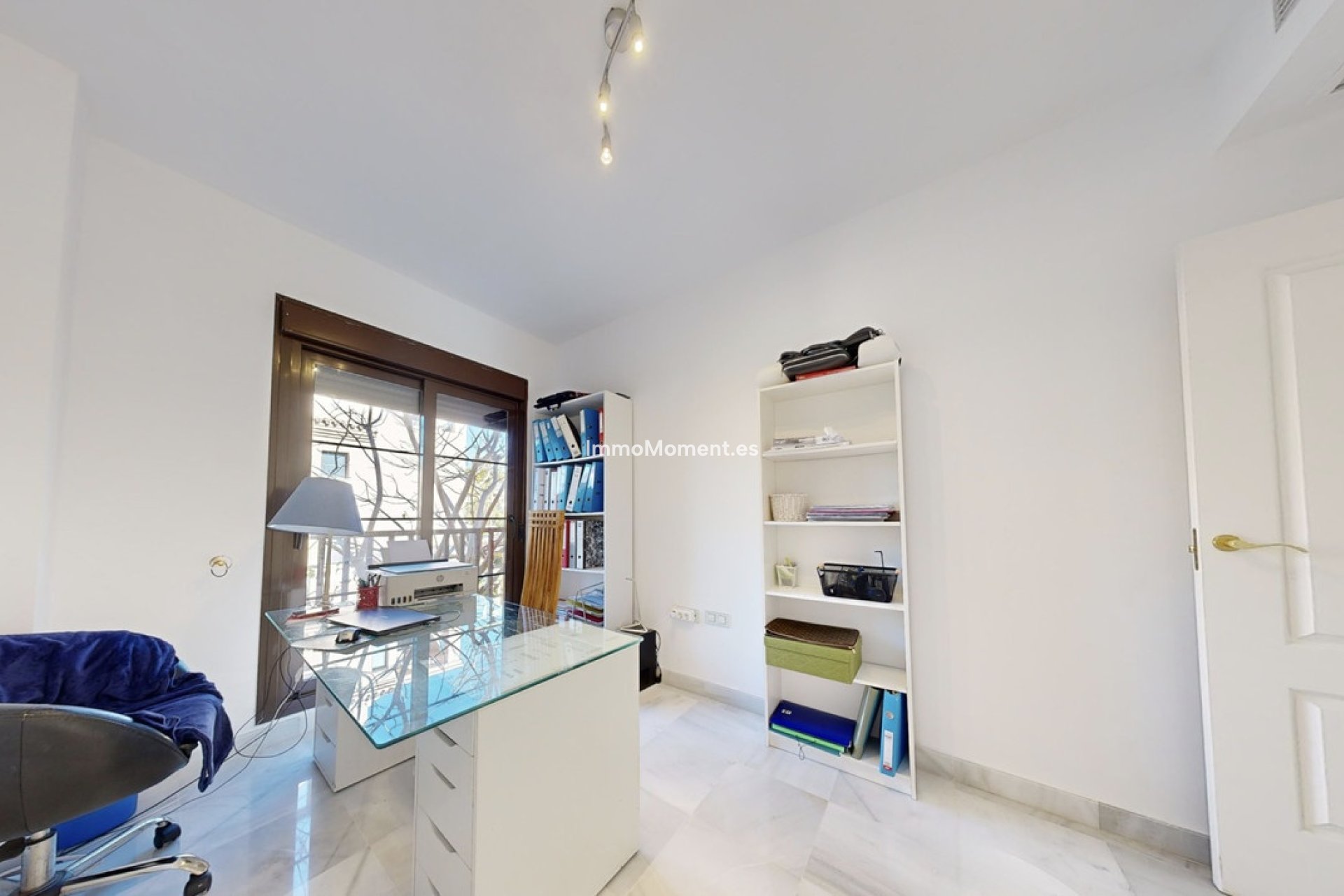 Resale - Apartment - Estepona - Hacienda del Sol