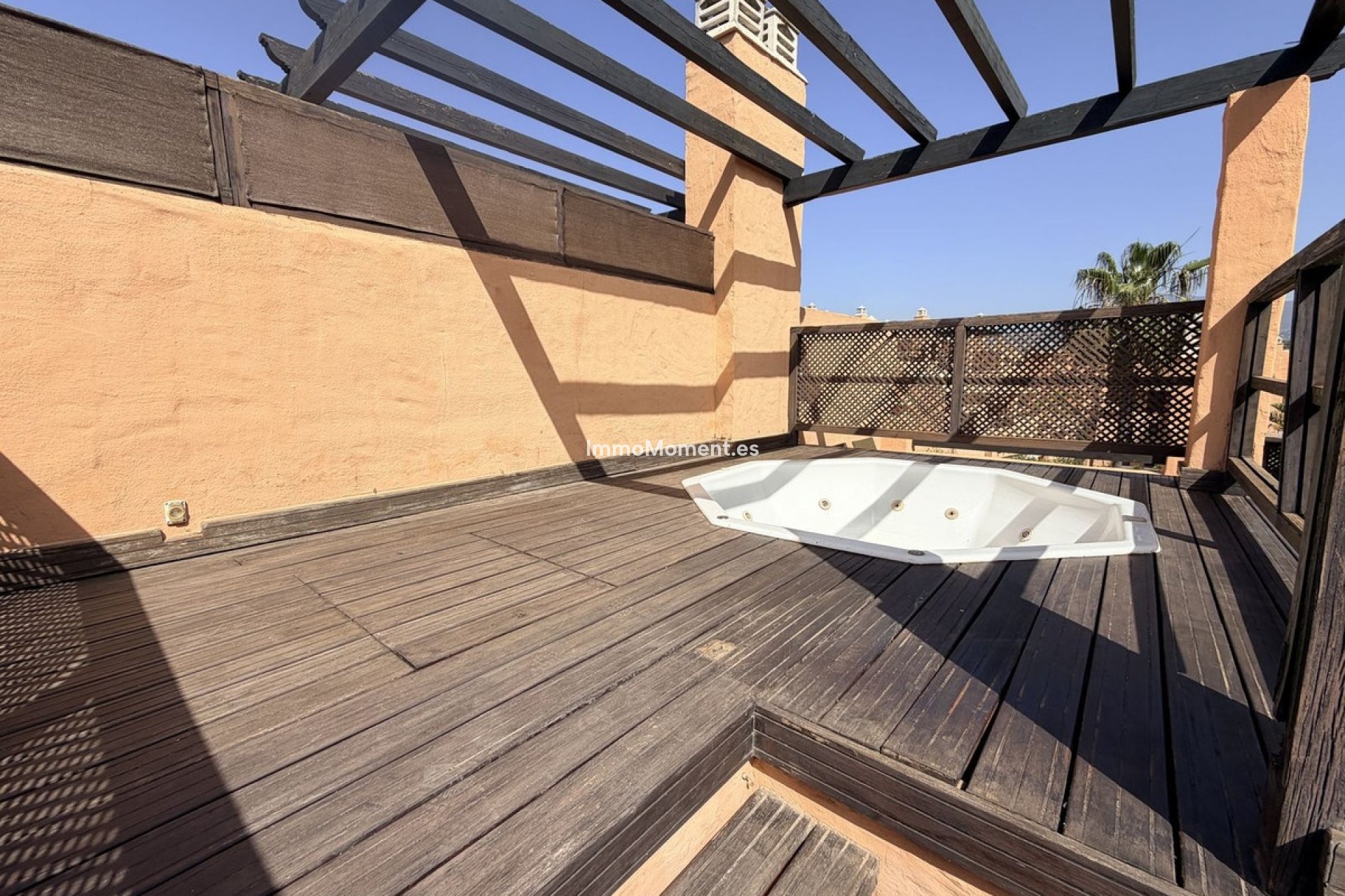 Resale - Apartment - Estepona - Hacienda del Sol