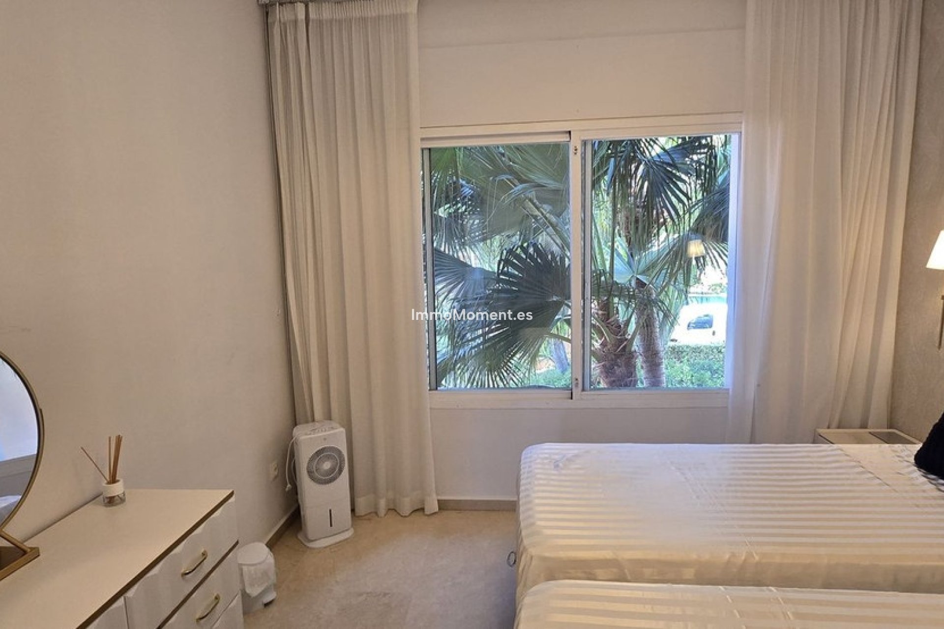 Resale - Apartment - Estepona - New Golden Mile
