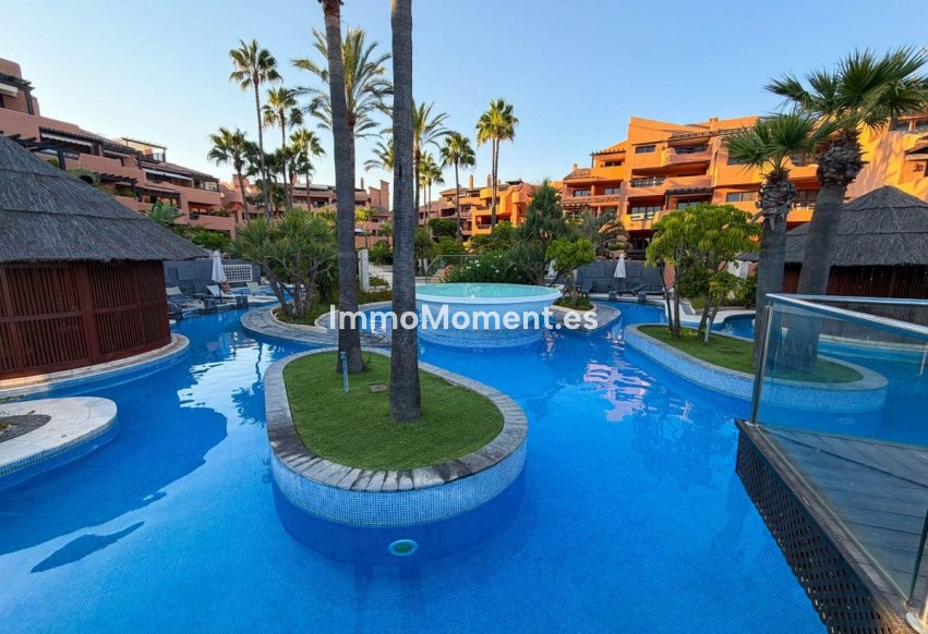 Resale - Apartment - Estepona - New Golden Mile