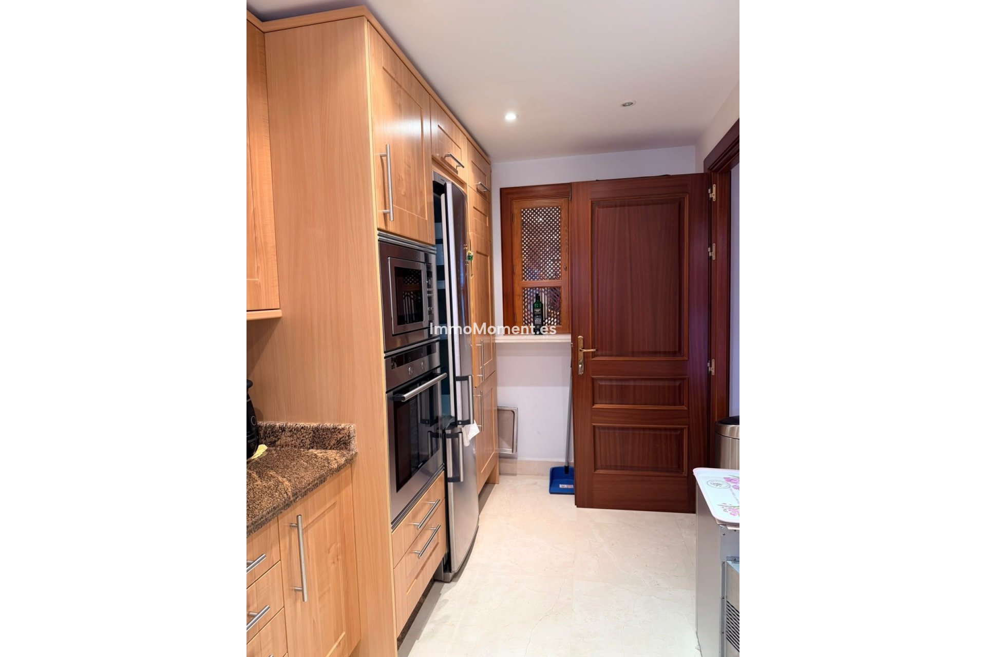 Resale - Apartment - Estepona - New Golden Mile