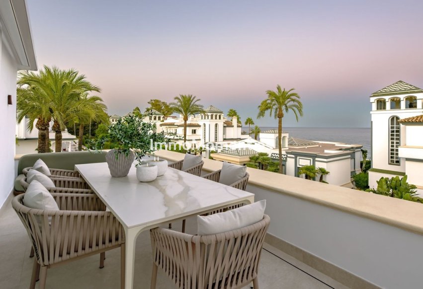 Resale - Apartment - Estepona - New Golden Mile