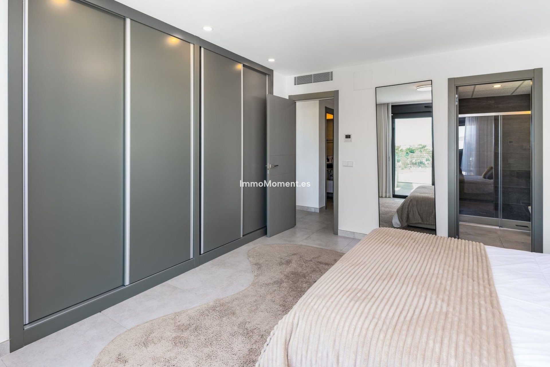 Resale - Apartment - Estepona - New Golden Mile