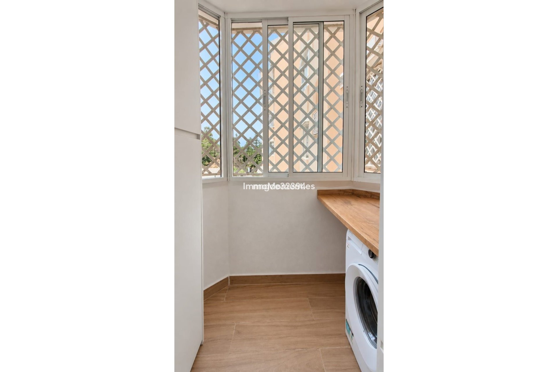 Resale - Apartment - Estepona - New Golden Mile