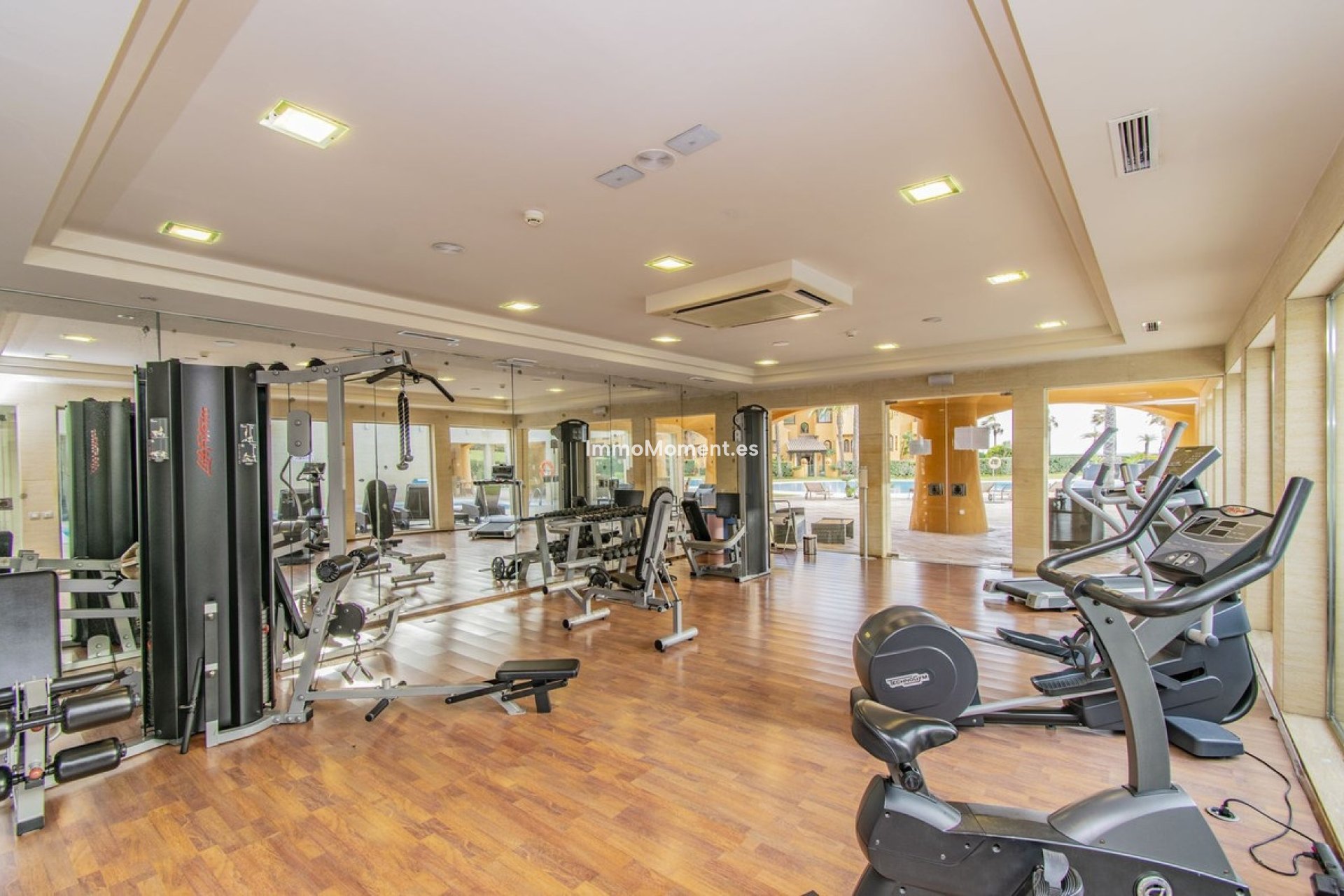 Resale - Apartment - Estepona - New Golden Mile