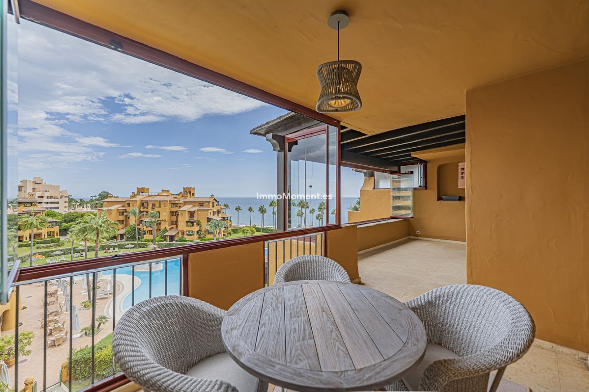 Resale - Apartment - Estepona - New Golden Mile