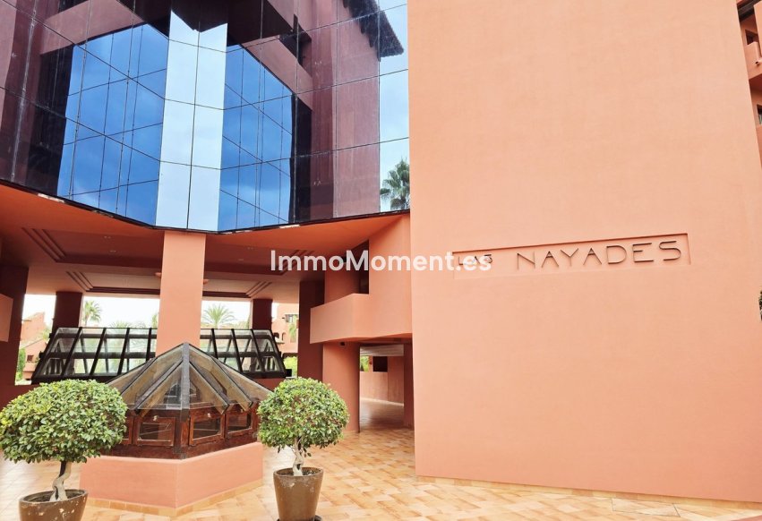 Resale - Apartment - Estepona - New Golden Mile
