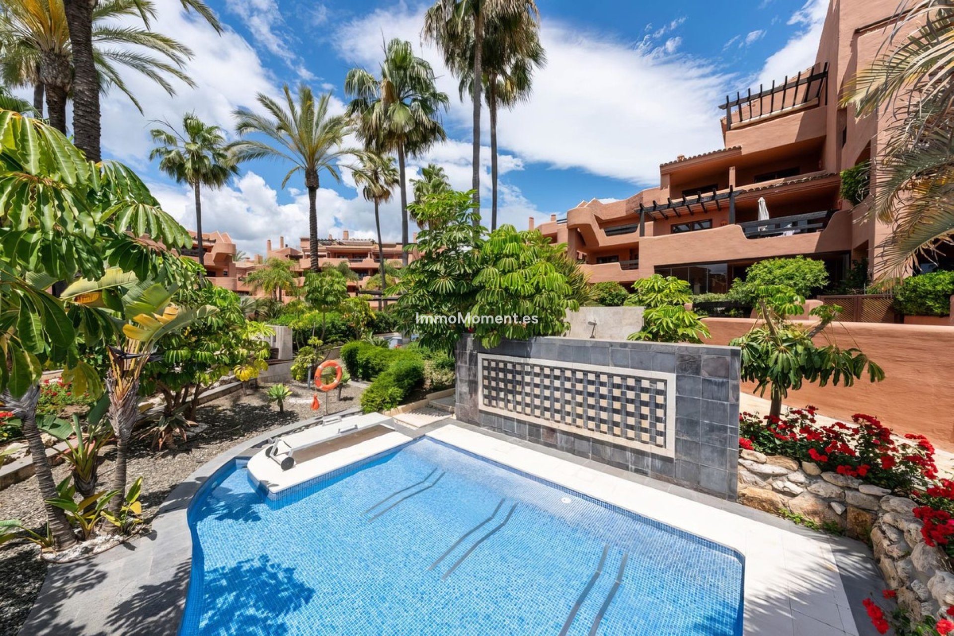 Resale - Apartment - Estepona - New Golden Mile