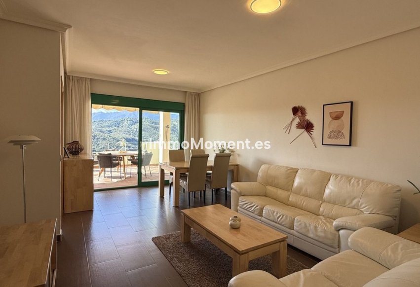 Resale - Apartment - Estepona - New Golden Mile