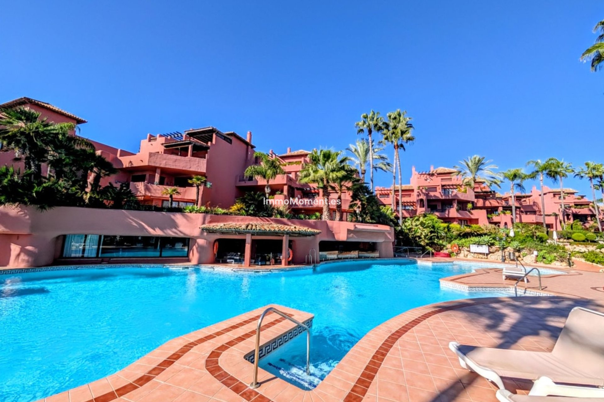 Resale - Apartment - Estepona - New Golden Mile