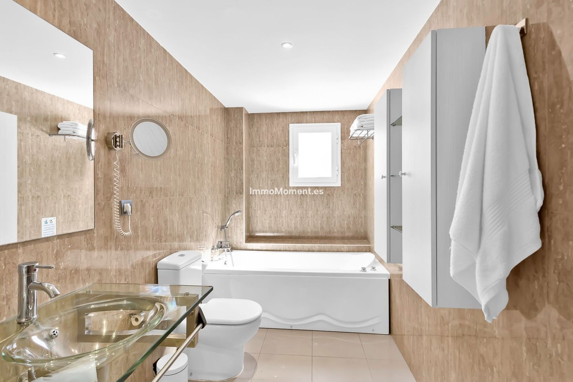 Resale - Apartment - Estepona - New Golden Mile