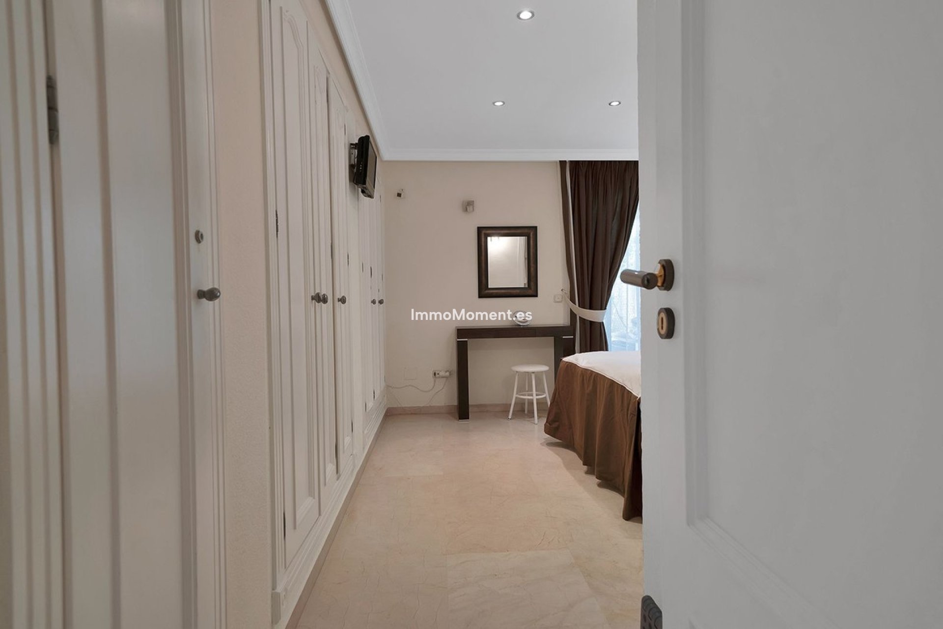 Resale - Apartment - Estepona - New Golden Mile