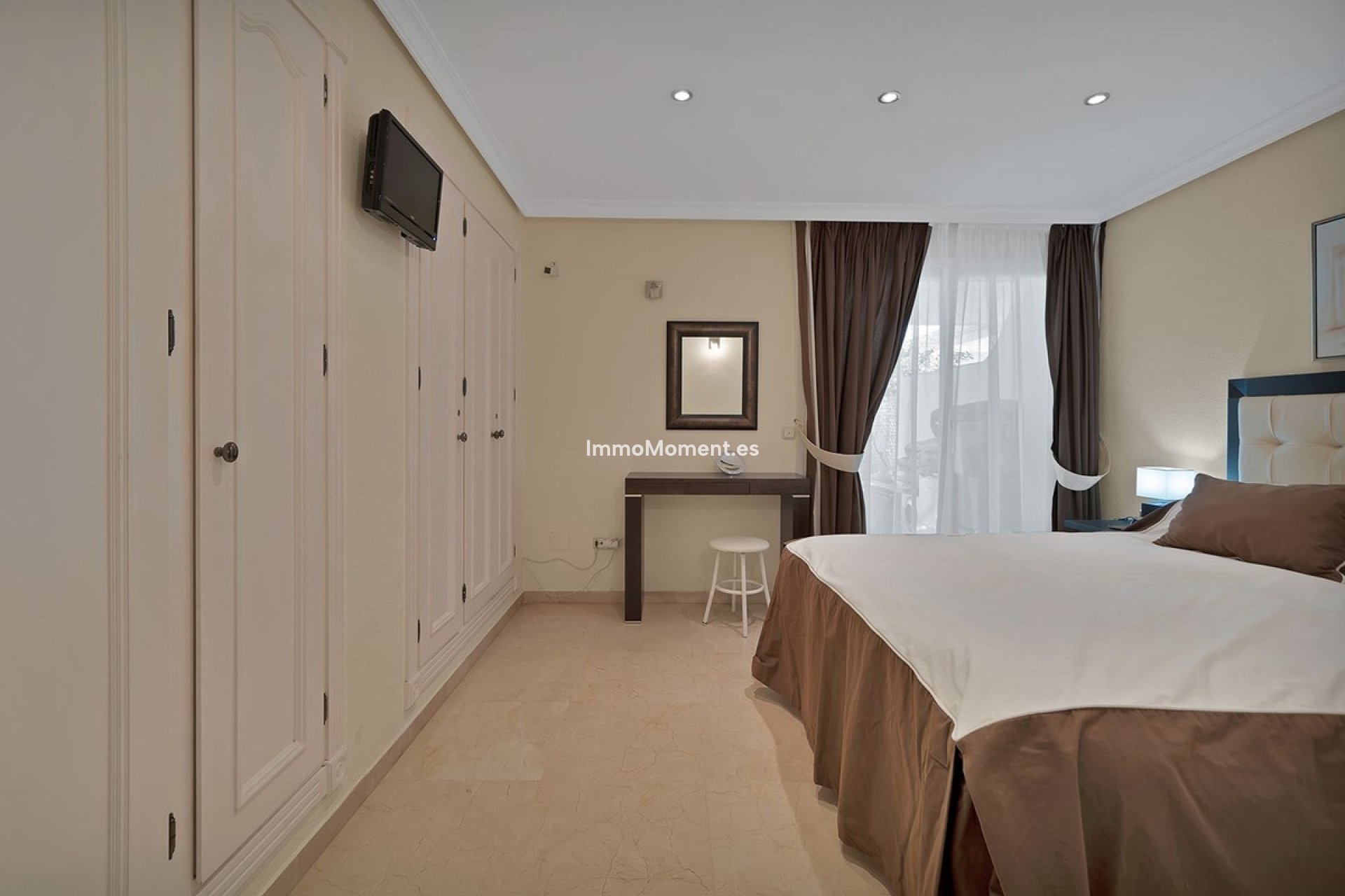 Resale - Apartment - Estepona - New Golden Mile