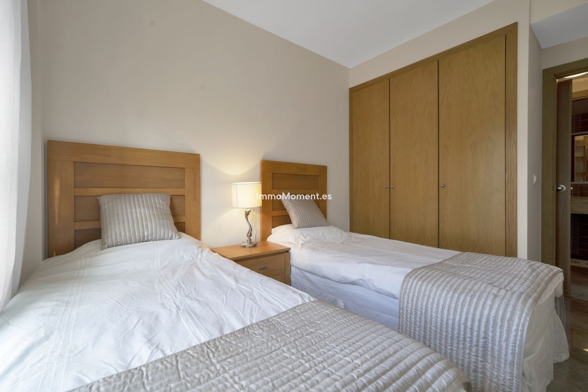 Resale - Apartment - Estepona - New Golden Mile