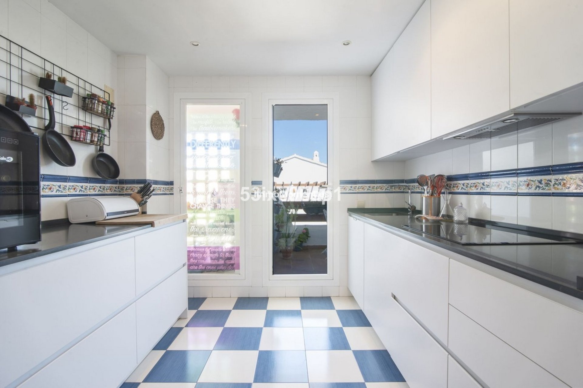 Resale - Apartment - Estepona - New Golden Mile