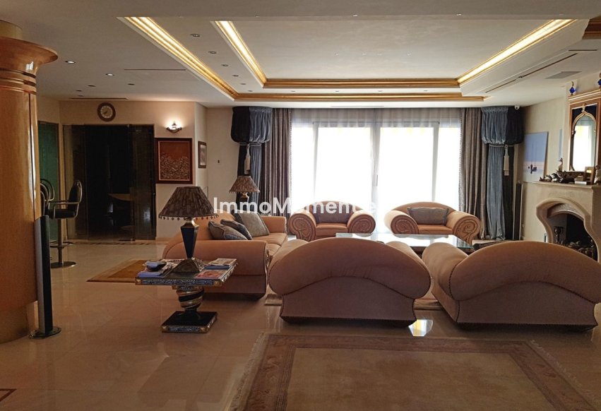 Resale - Apartment - Estepona - New Golden Mile