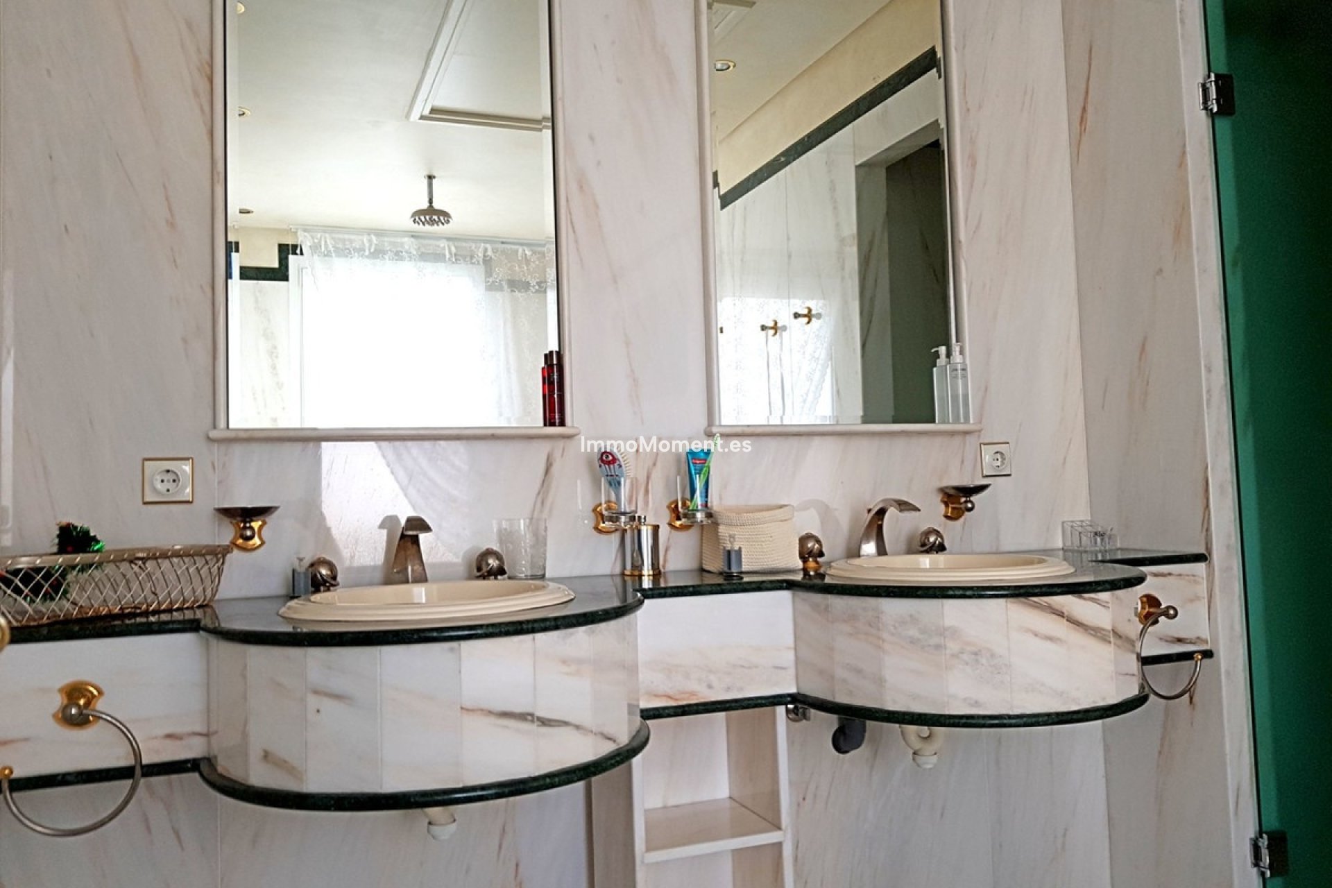 Resale - Apartment - Estepona - New Golden Mile