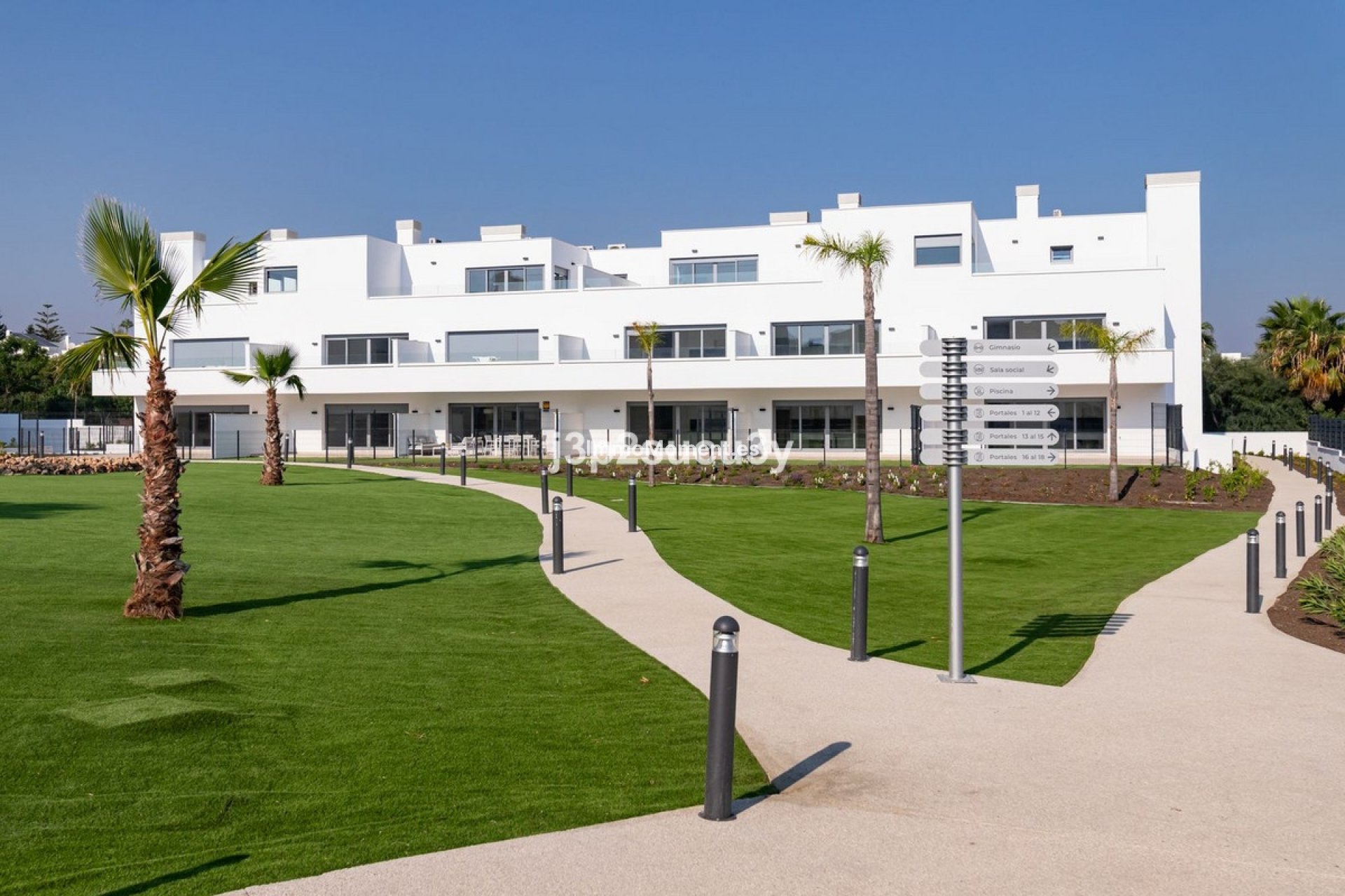 Resale - Apartment - Estepona - New Golden Mile