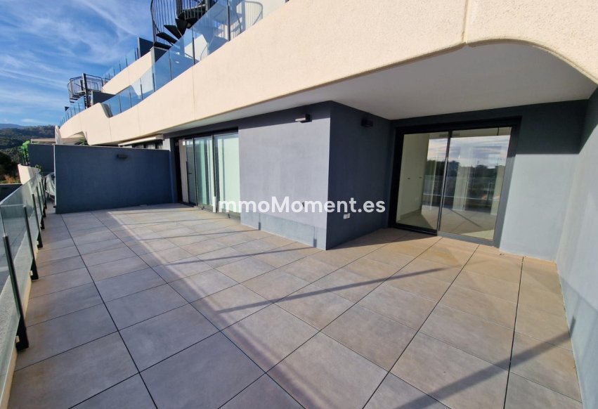 Resale - Apartment - Estepona - New Golden Mile