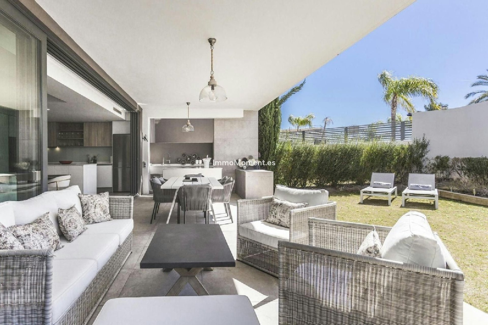 Resale - Apartment - Estepona - New Golden Mile