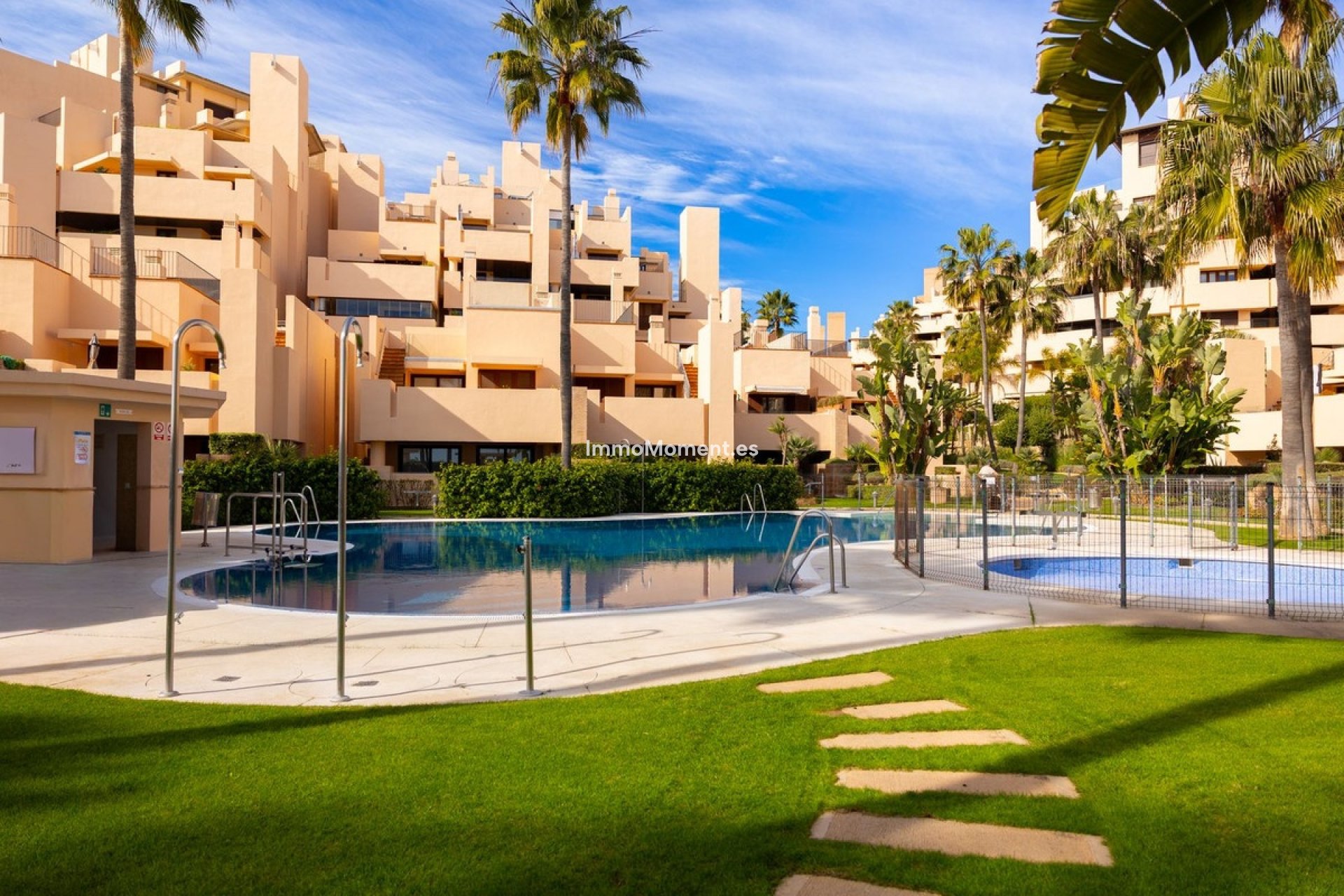 Resale - Apartment - Estepona - New Golden Mile