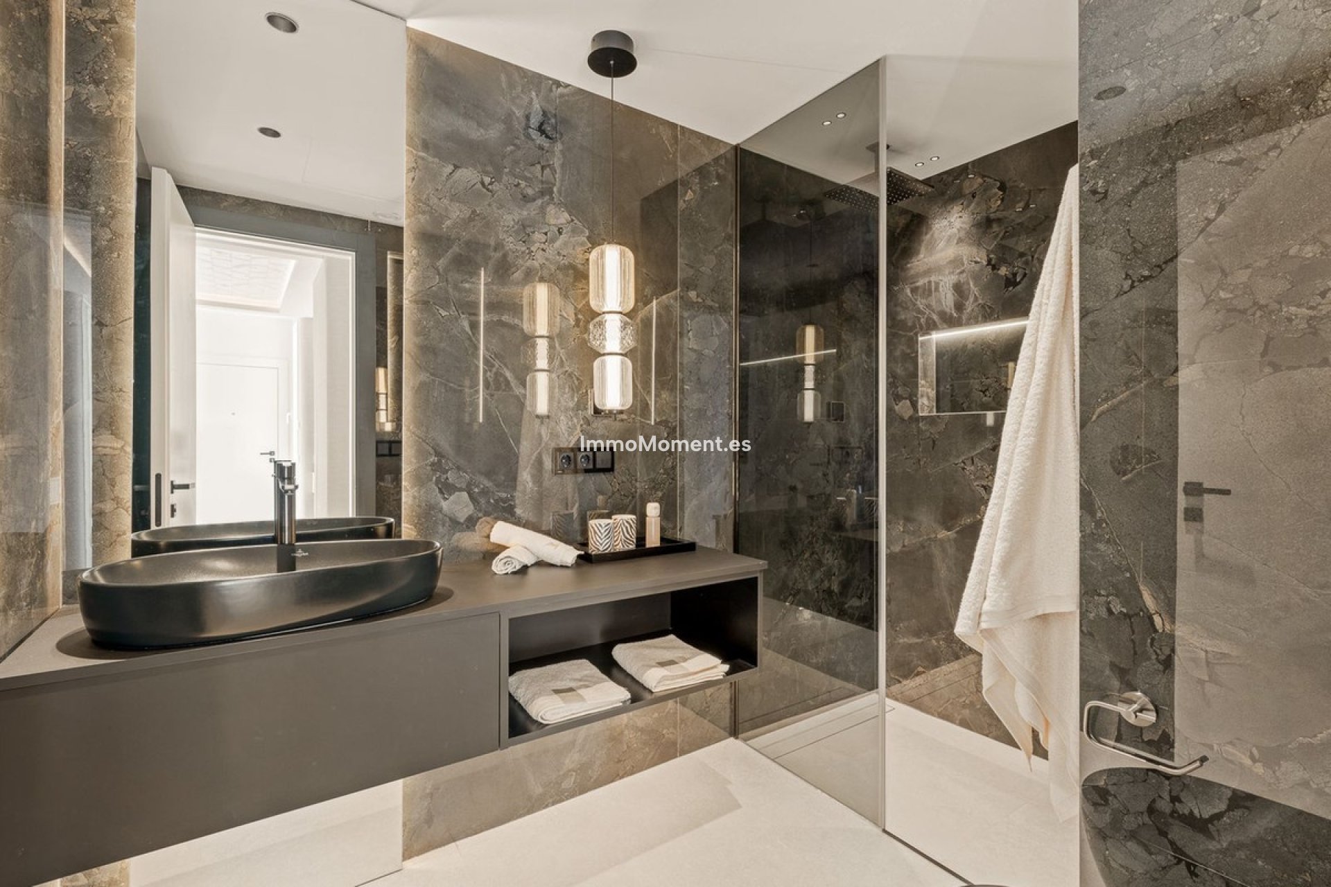 Resale - Apartment - Estepona - New Golden Mile